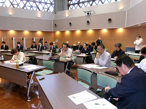４・17金融共闘統一行動金融共闘交流集会